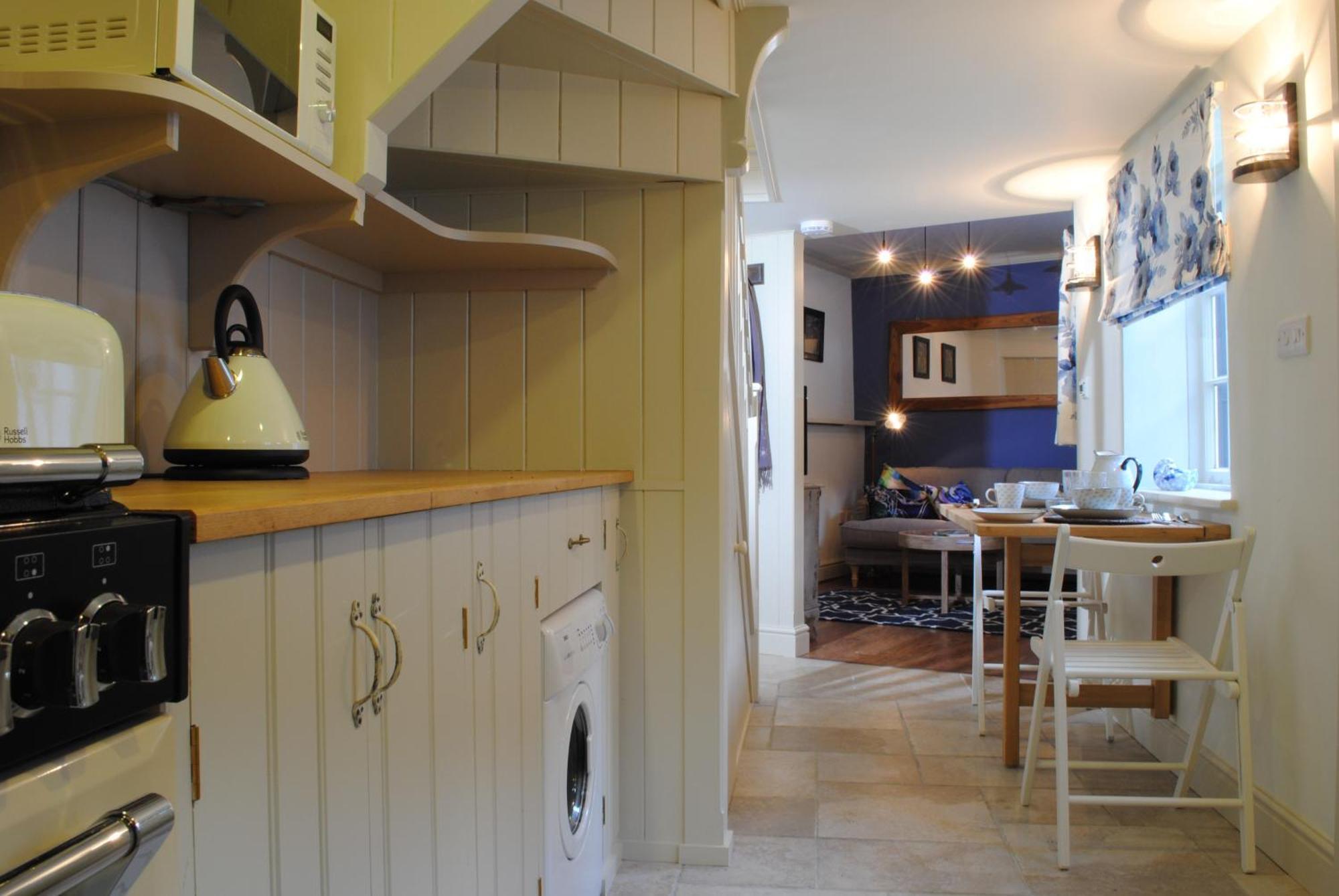 Courtyard Cottages Lymington, 2 Adults Only Eksteriør bilde